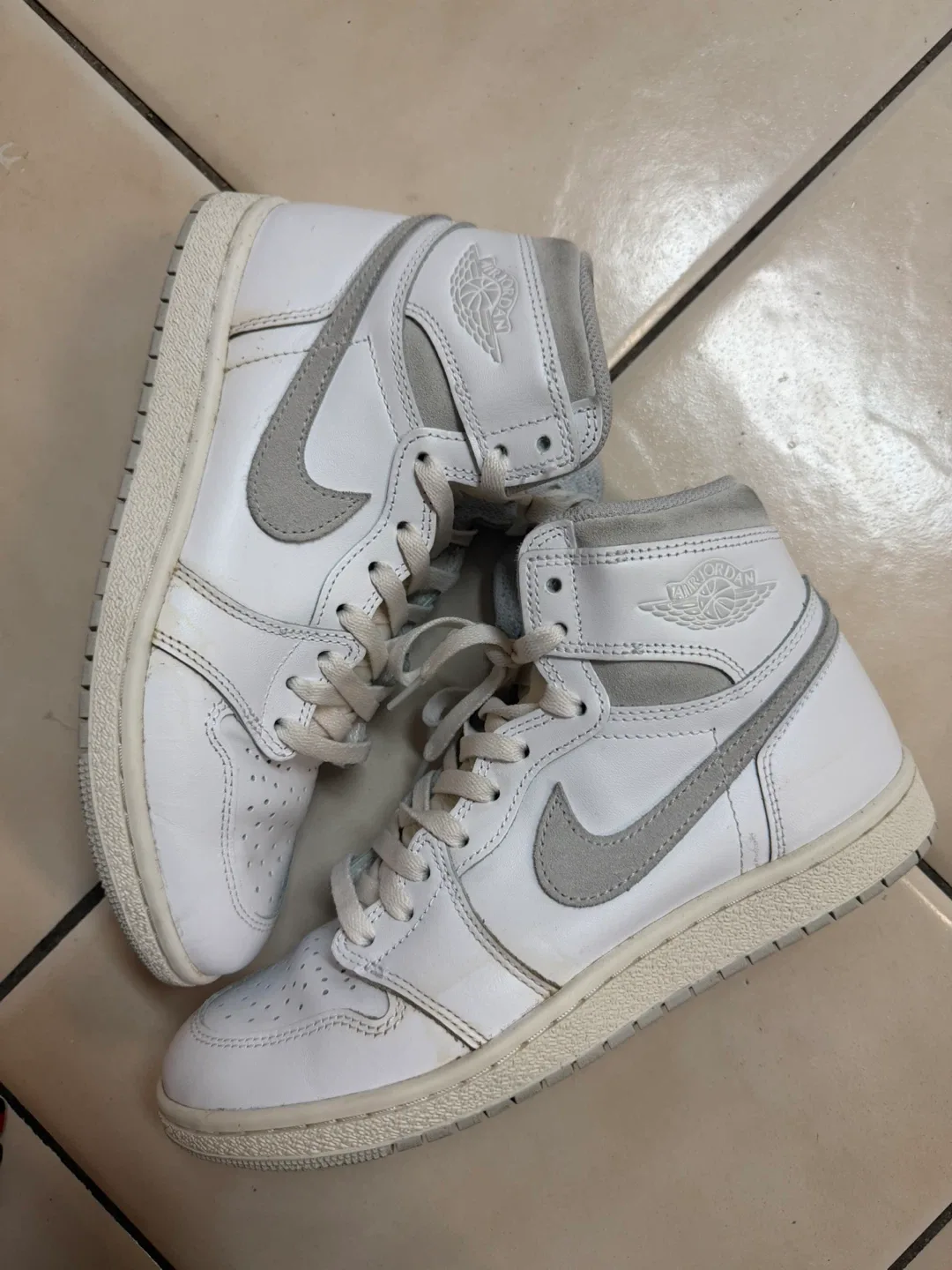 Nike Air Jordan 1 High '85 Neutral Grey