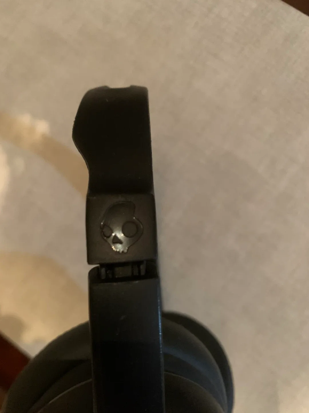 Skullcandy Wireless Headphones - Black image indicator(2)