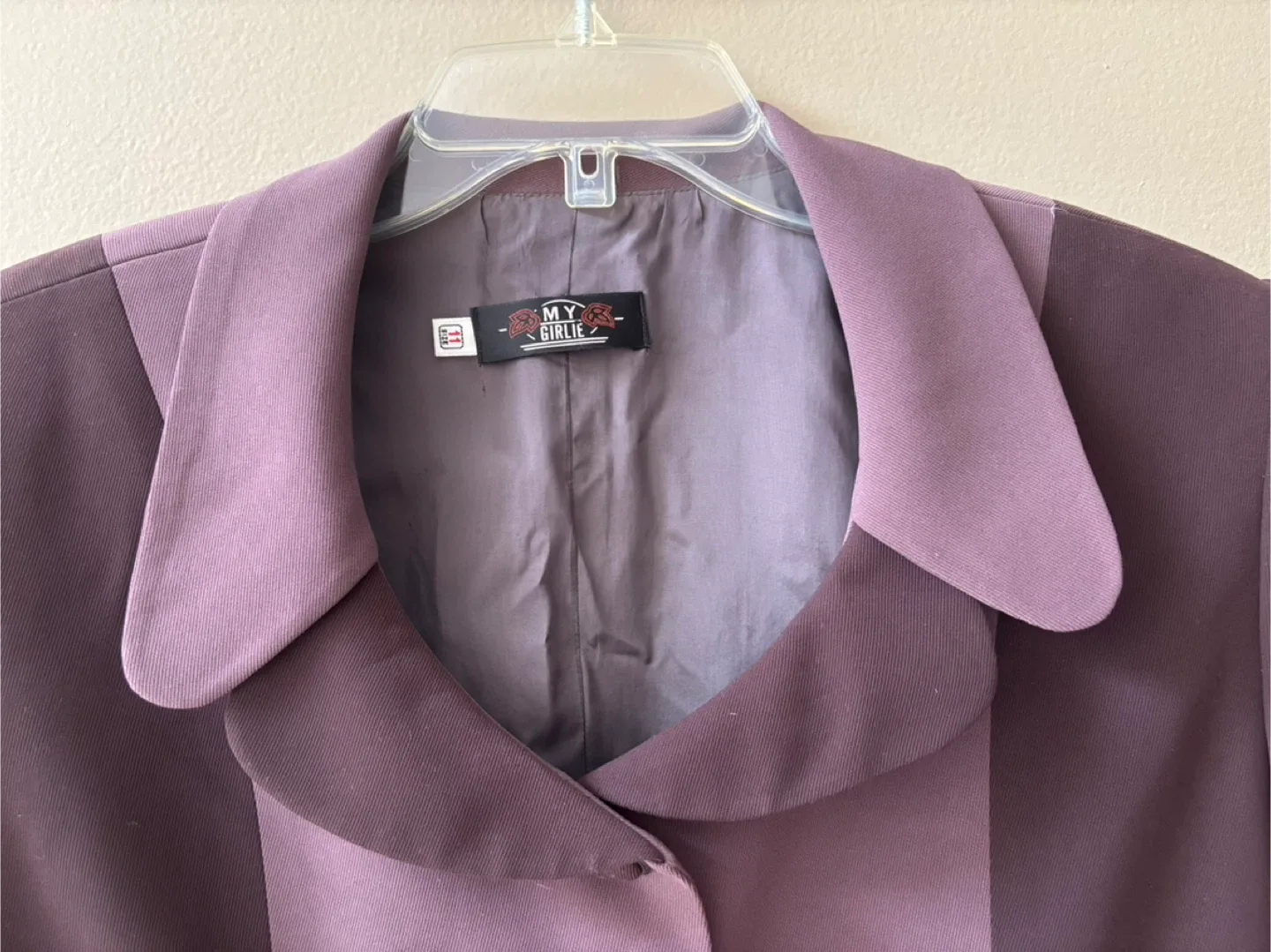 Free My Girlie Two-Tone Blazer image indicator(2)