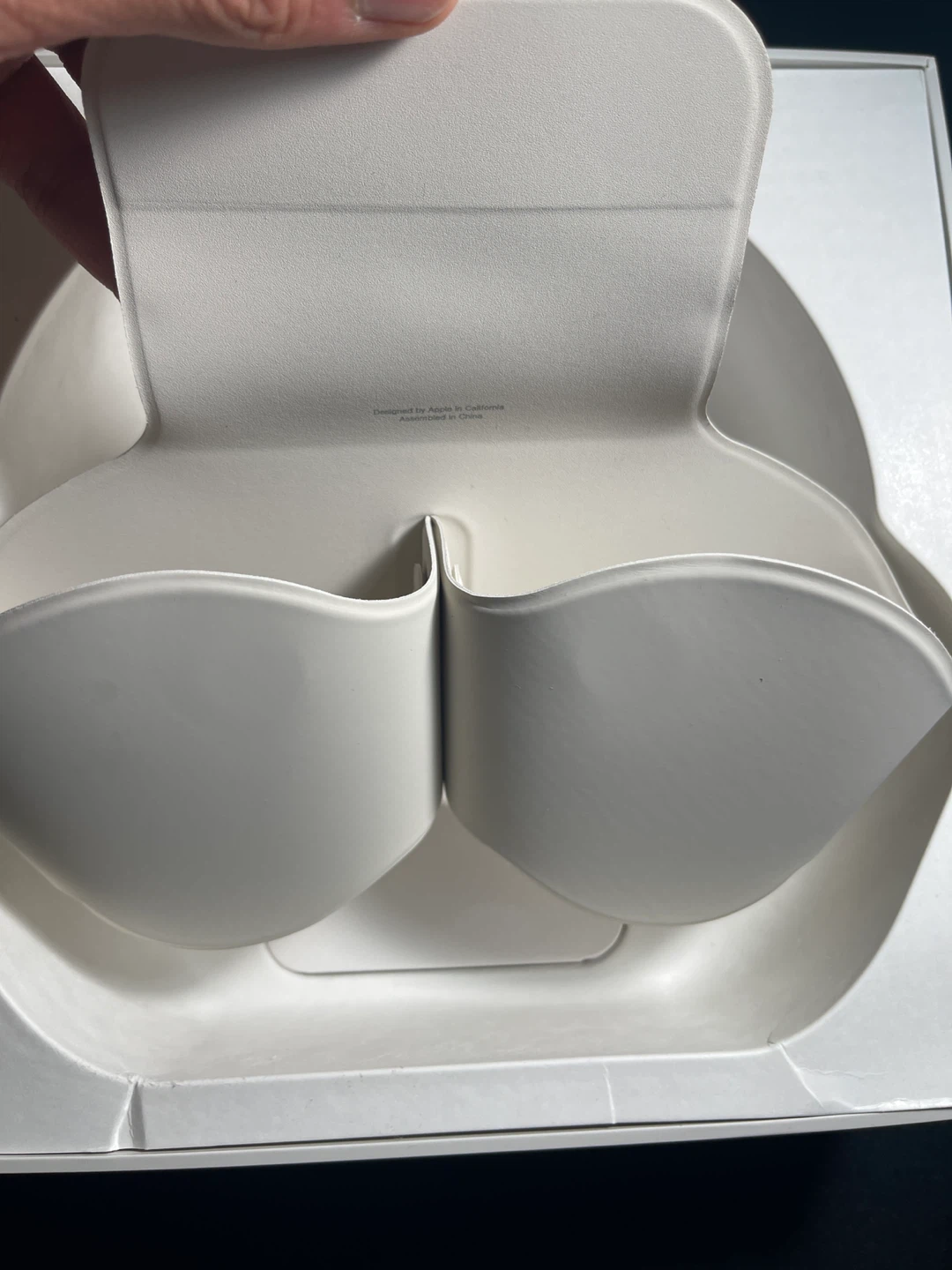 New Apple Airpods Max - Starlight - photo 5