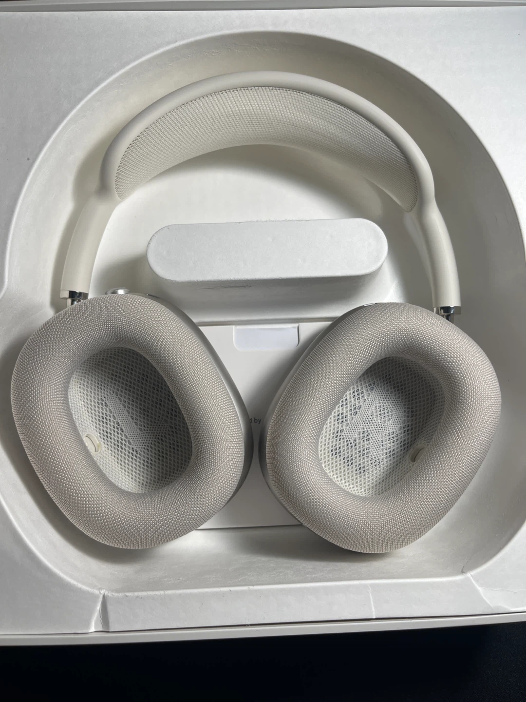 New Apple Airpods Max - Starlight - photo 2