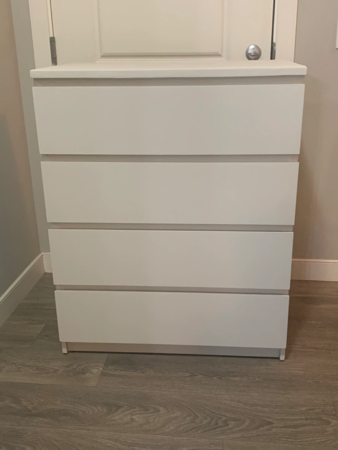 4-Drawer Dresser