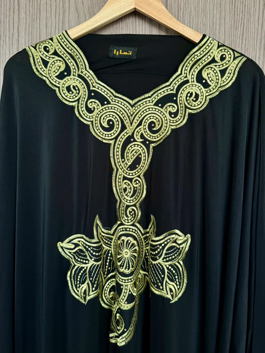 Black & Gold Embellished Dubai Kaftan – Couture Evening Abaya image indicator(4)