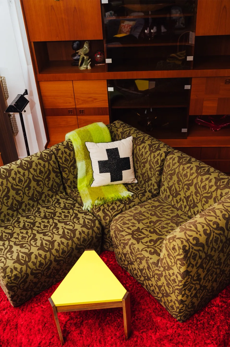 Retro Modular Vintage Sectional 🤎