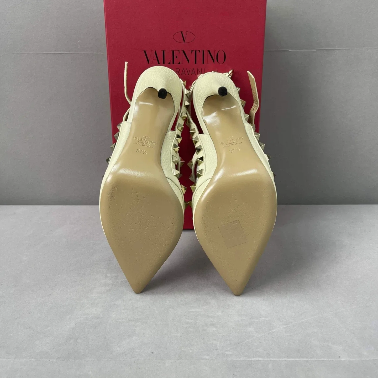 Valentino Garavani Rockstud Heels - size 37.5 image indicator(5)