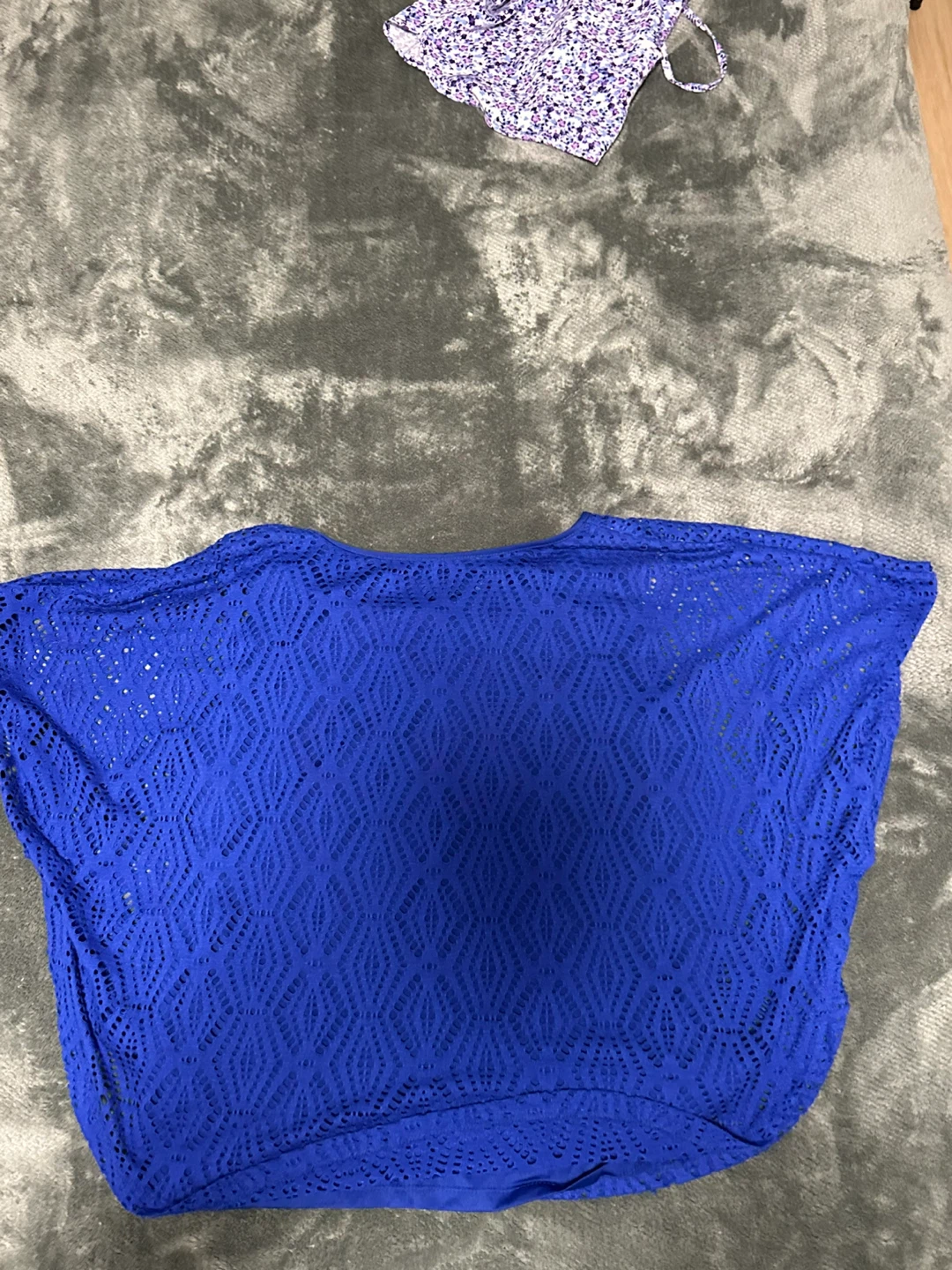 Assorted Women's Tops - photo 5