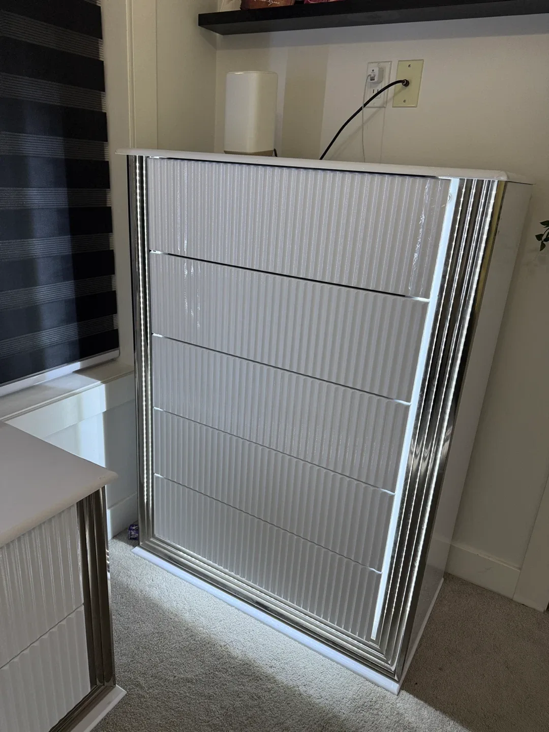 Queen Size LED Bed Frame - Modern Grey image indicator(8)