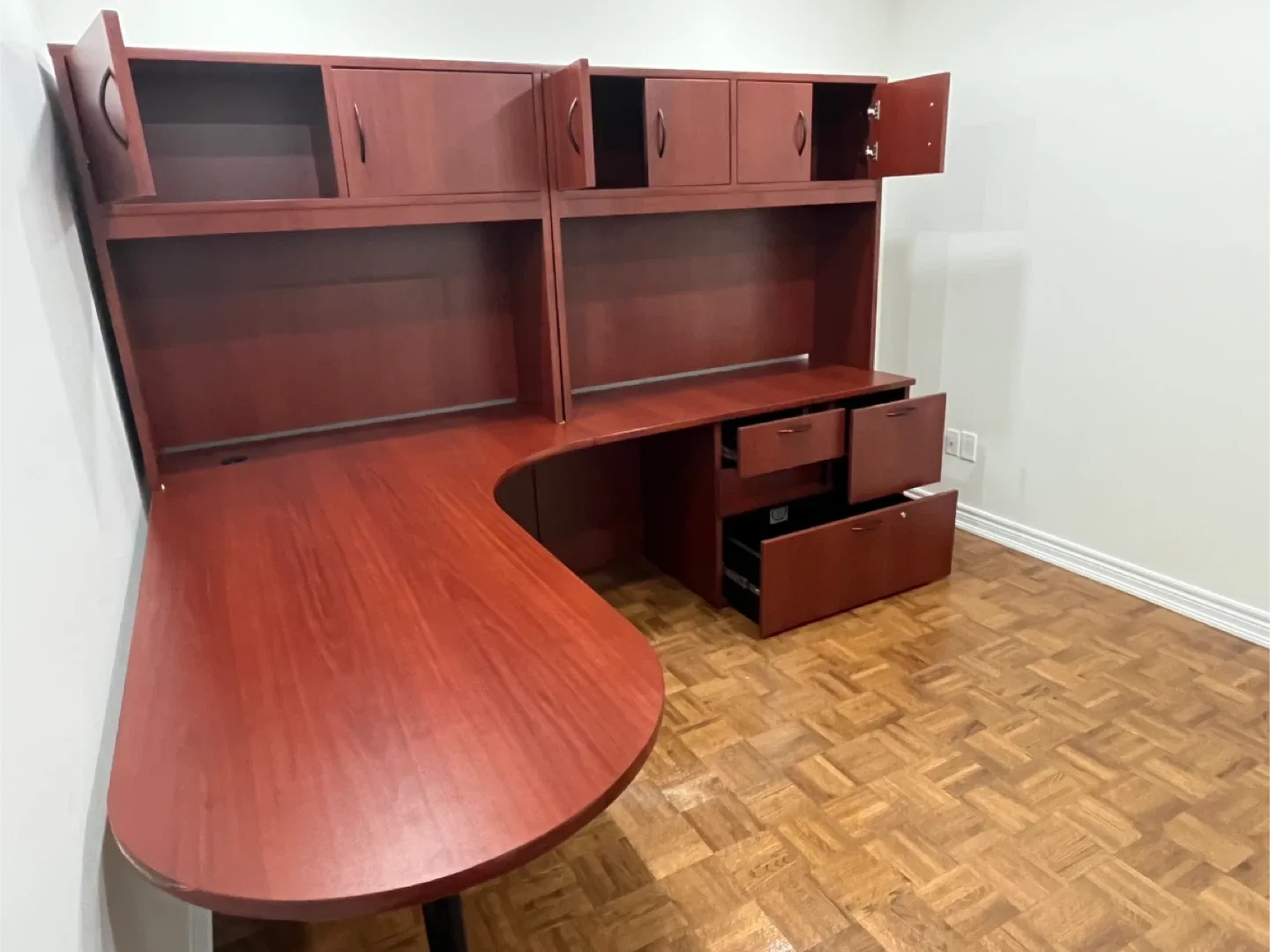 Reddish Brown Office Desk with Hutch image indicator(7)