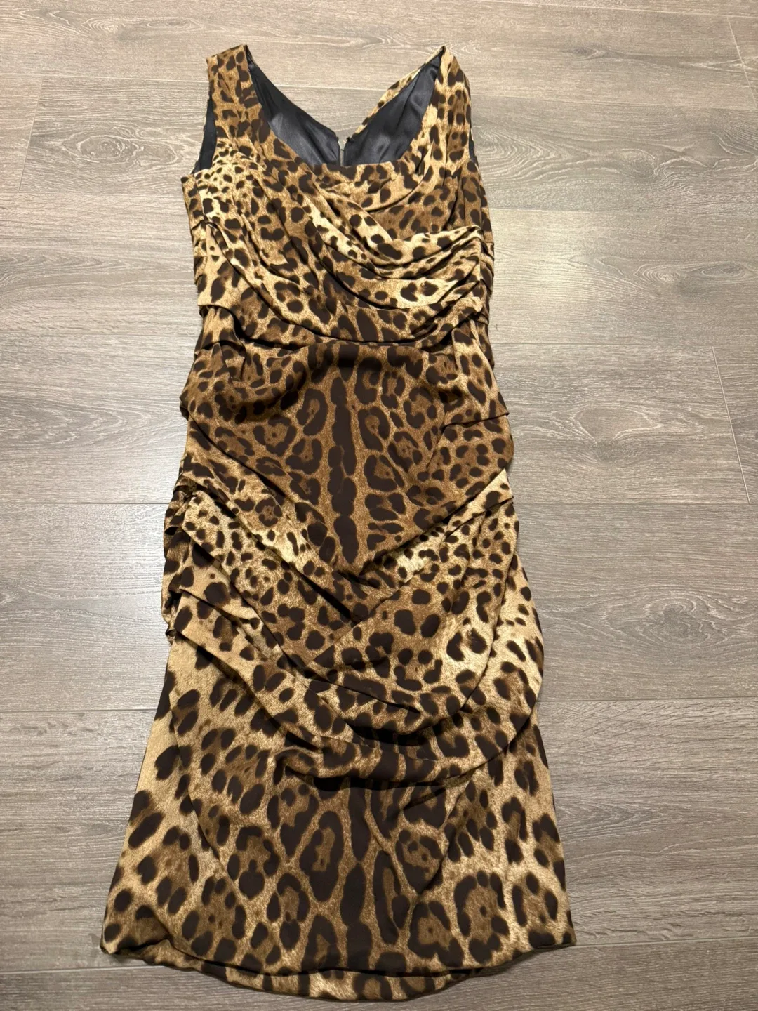 Dolce & Gabbana Leopard silk Dress, Size 44 fits small medium