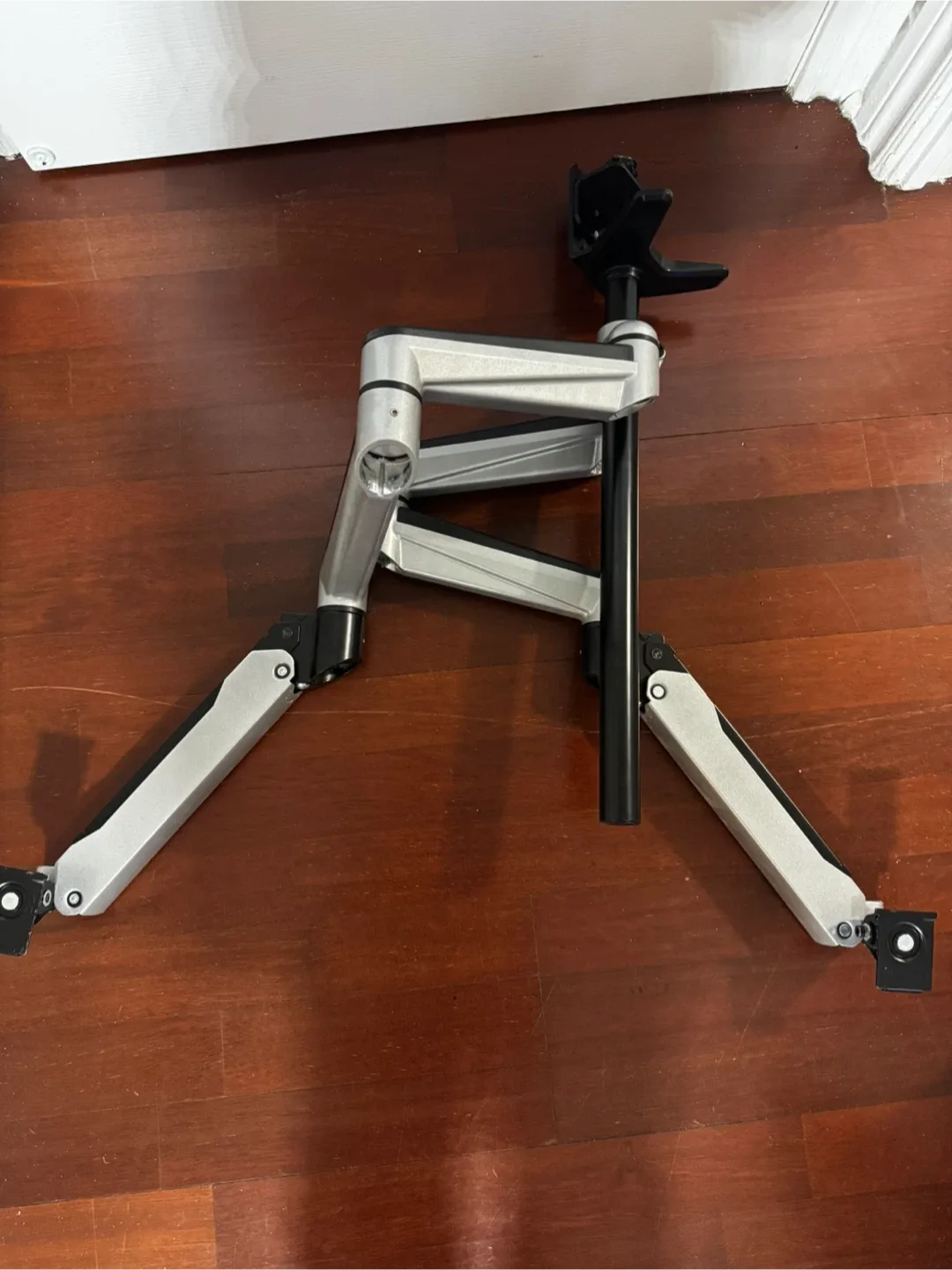 Dual  Monitor Arm image indicator(4)