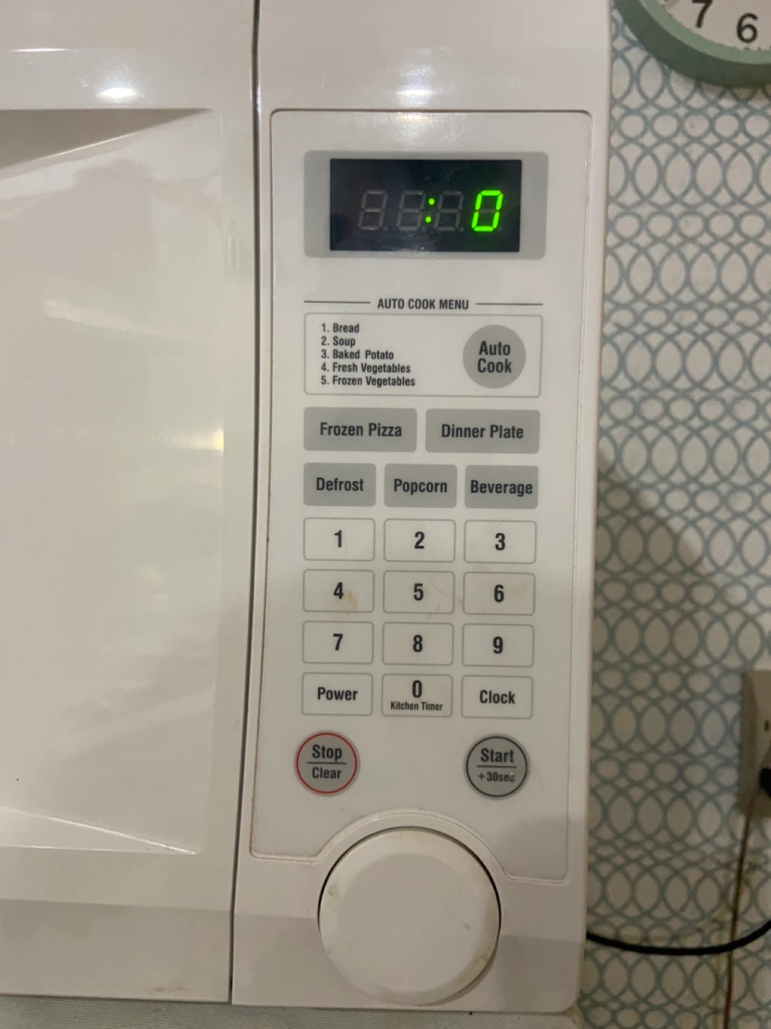 Criterion Microwave Oven - White - photo 3