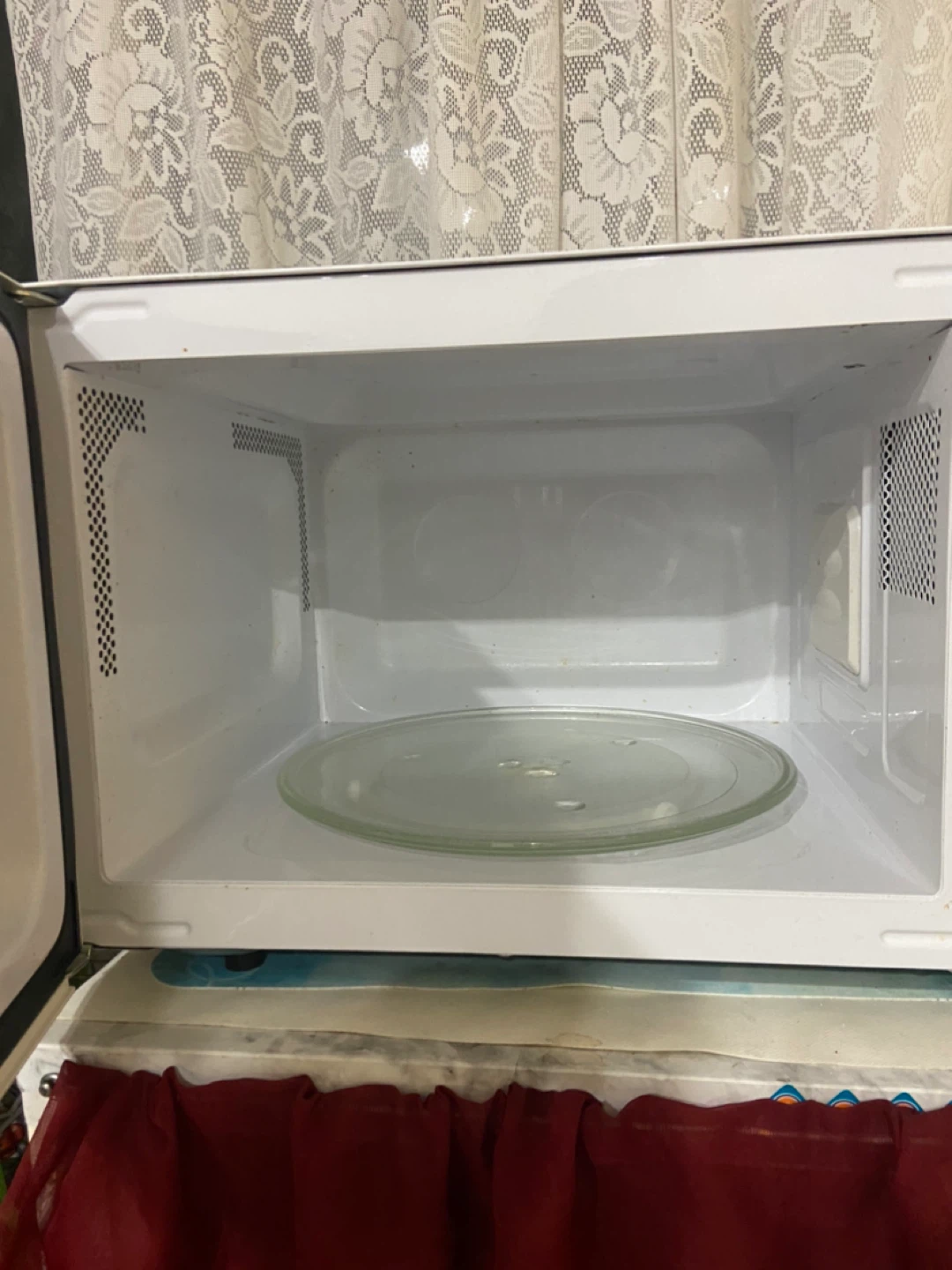 Criterion Microwave Oven - White - photo 2