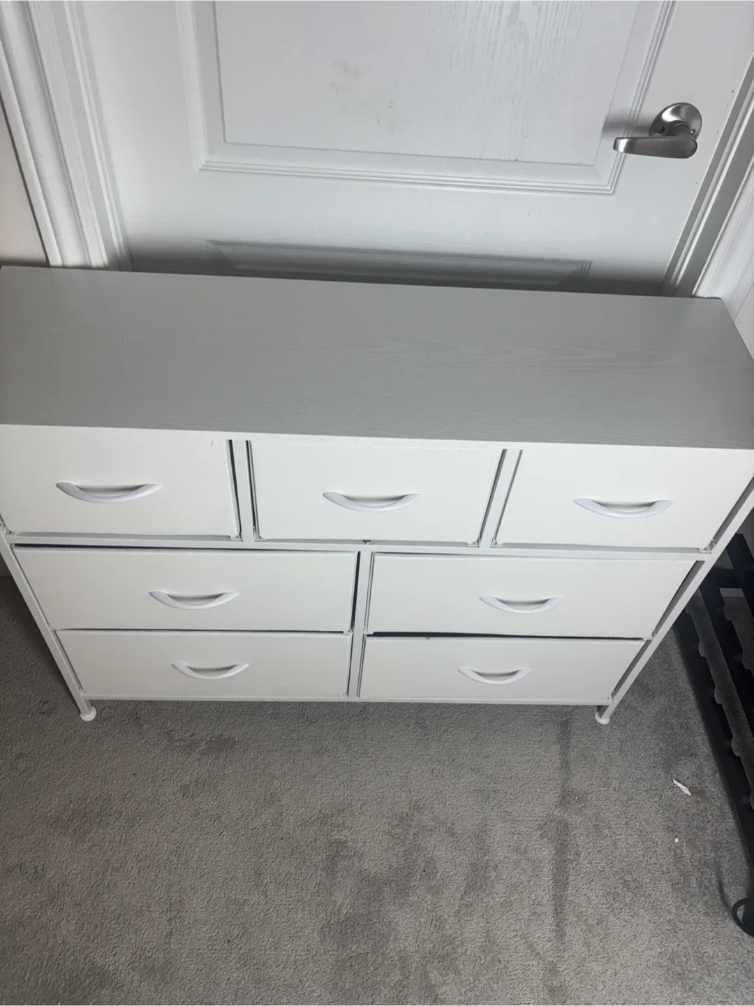 Black And White 7-Fabric Drawer Dresser image indicator(9)