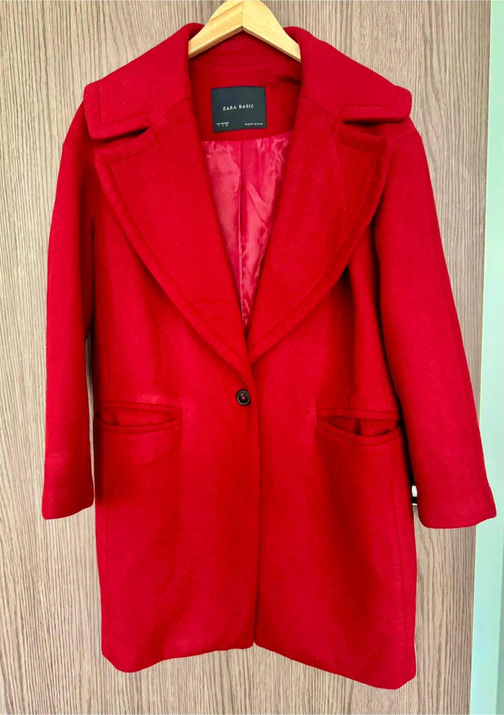 ZARA Red Wool-Blend Tailored Coat image indicator(2)