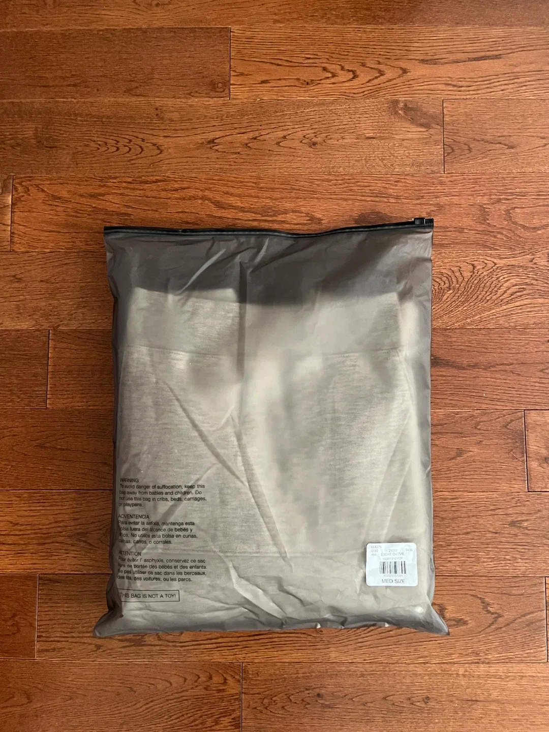 Light Oatmeal Essentials Hoodie (Medium) image indicator(9)