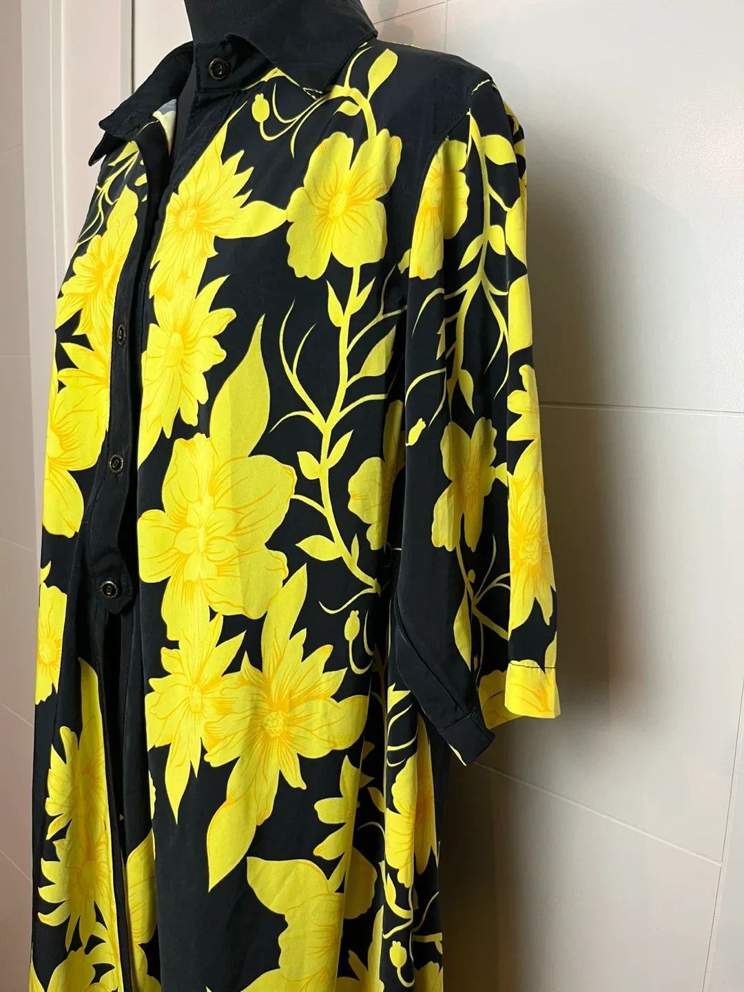Yellow floral printed top Size M image indicator(4)
