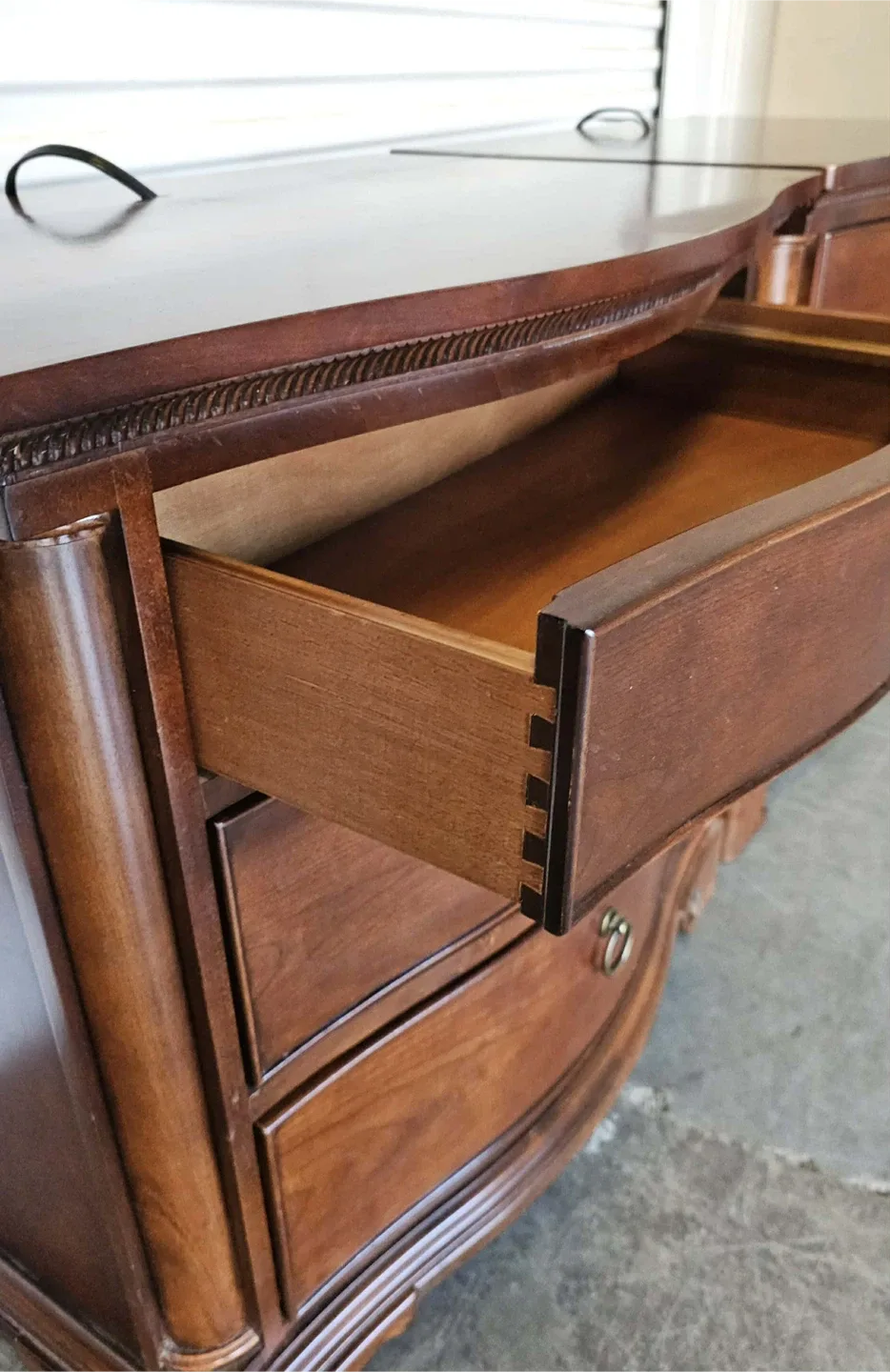 High end solid Mahogany bedside tables image indicator(2)