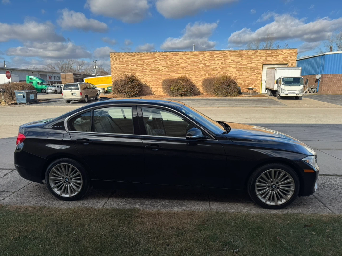 2013 BMW ACTIVEHYBRID 3 - photo 2