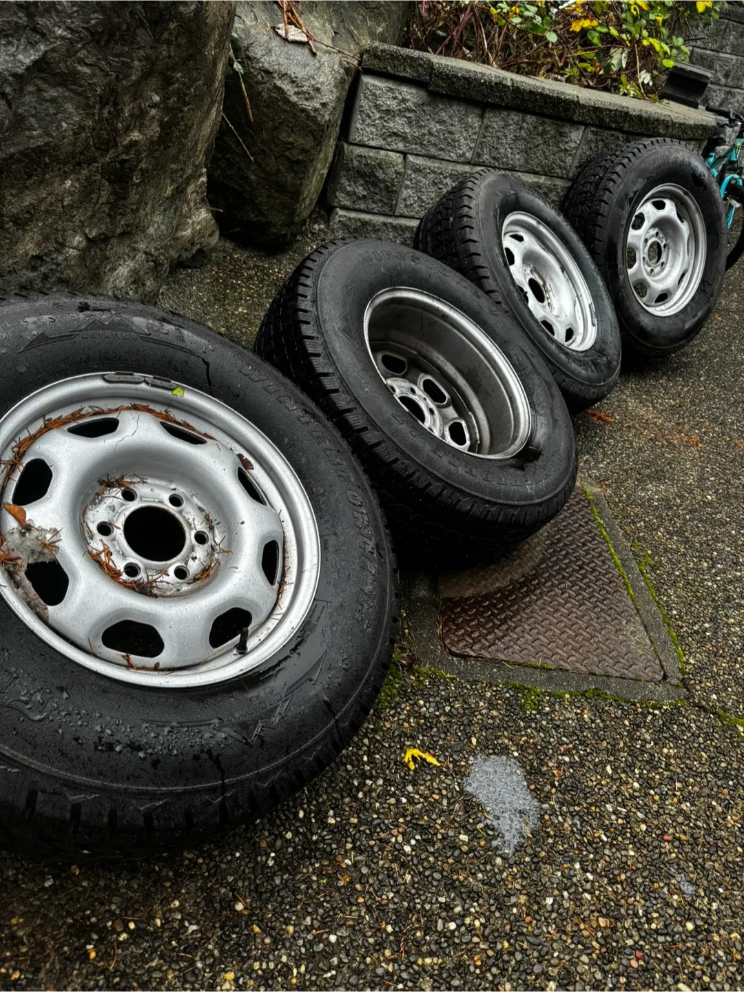 Firestone Winter Tires - Set of 4 image indicator(4)