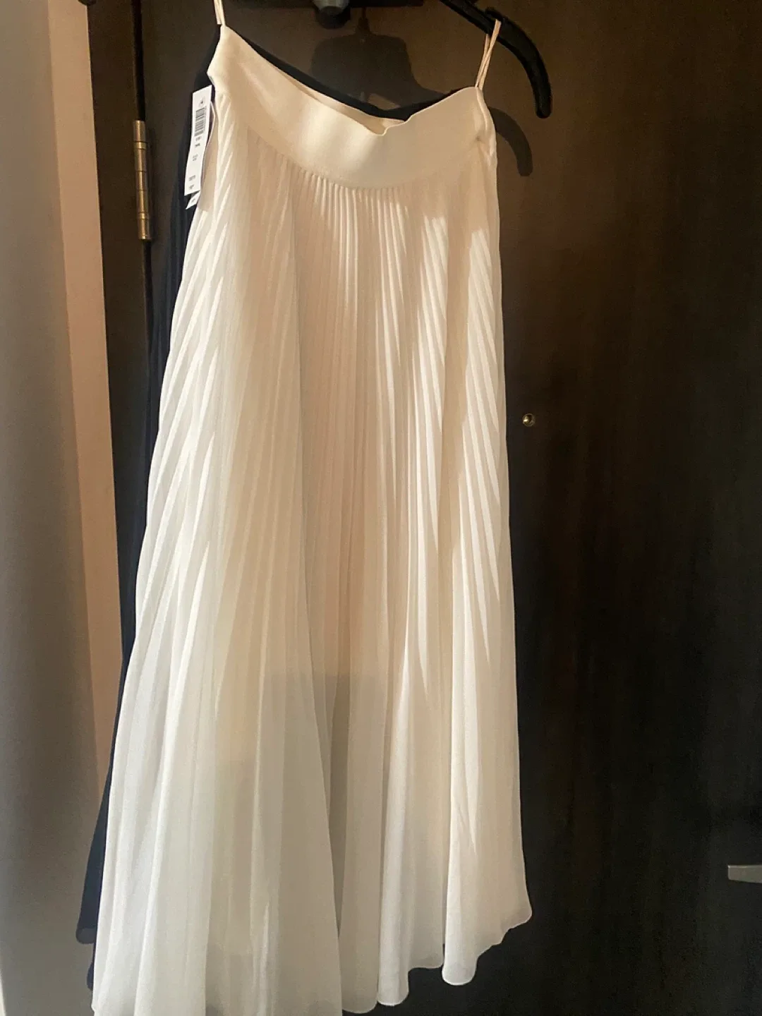 Wilfred White Top & Skirt Set