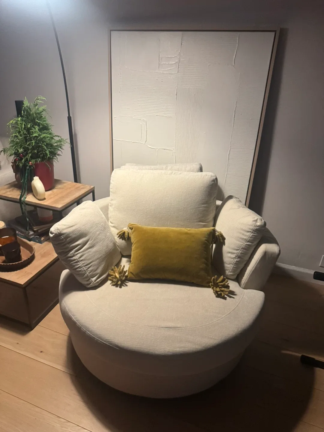 Round Swivel Chair Cream Color $300