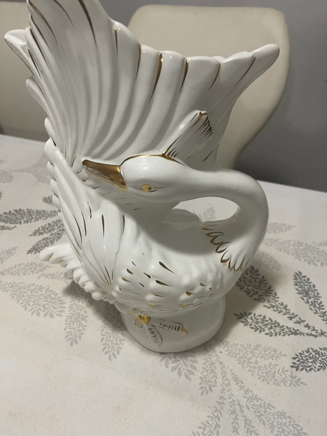 2 Swan Vase - White with Gold Accents