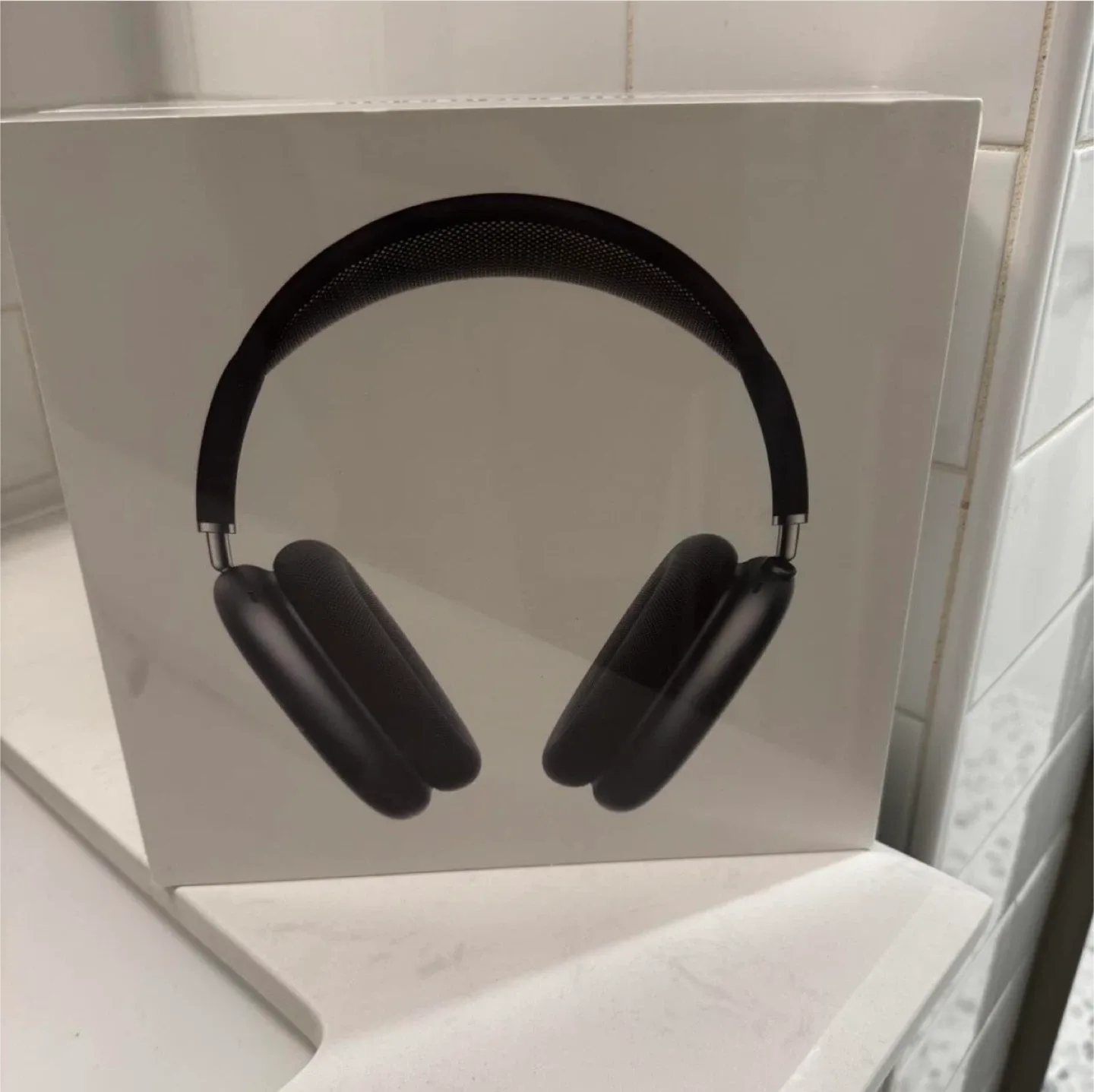 Apple AirPods Max image indicator(5)