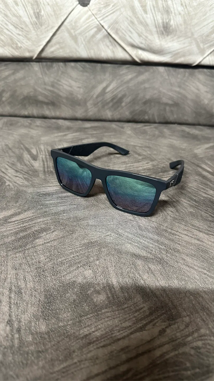 Dior Sunglasses with Box and Case image indicator(5)