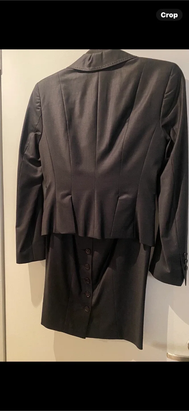 BEBE GREY Skirt Suit Set image indicator(7)