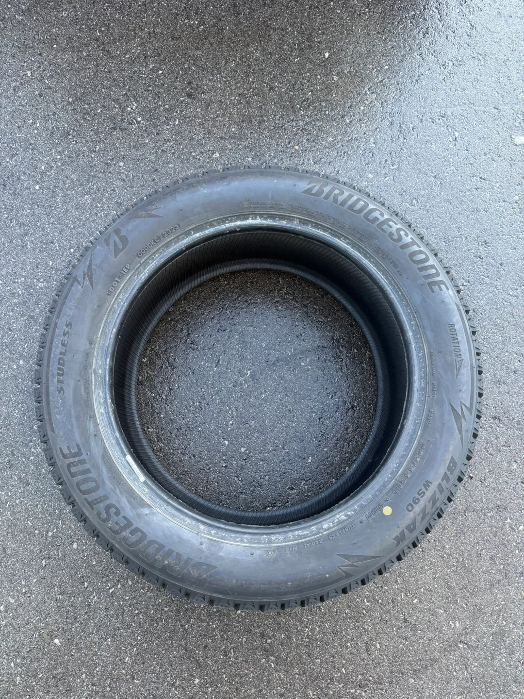 Bridgestone Blizzak WS90 225/55R18 Winter Tire image indicator(5)