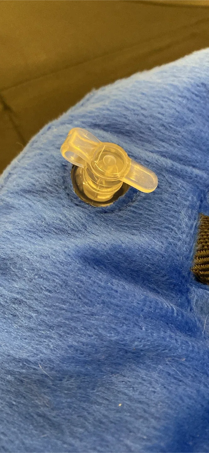 KONG Cloud Collar - Medium image indicator(3)