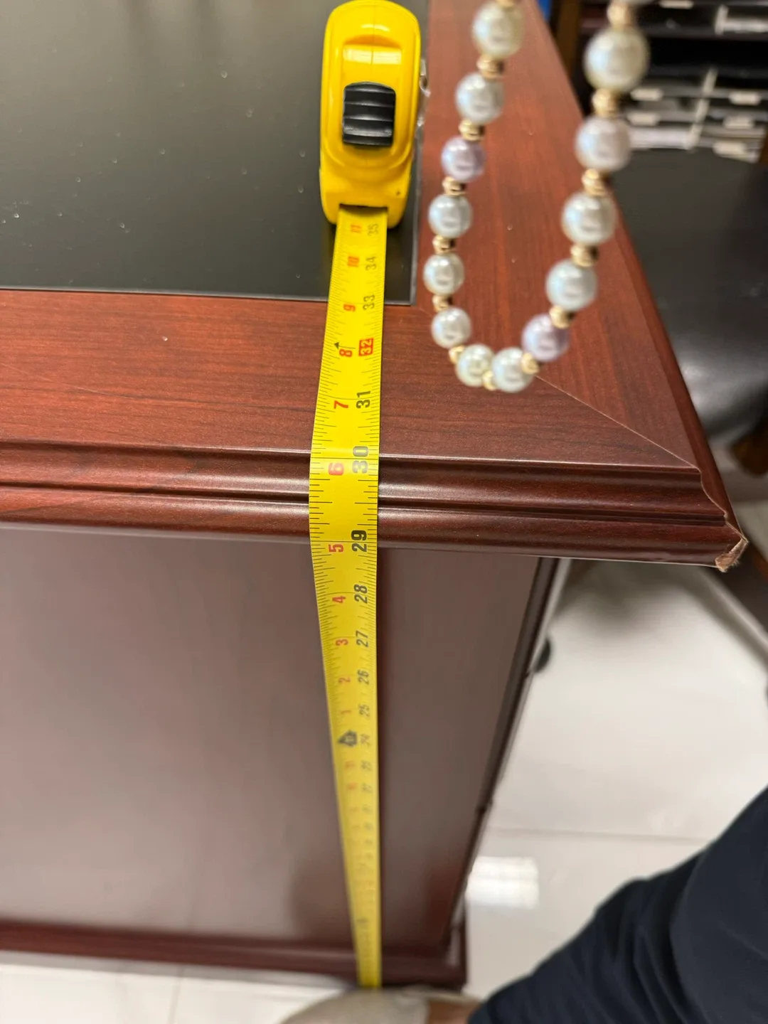 Wooden Executive Desk image indicator(2)