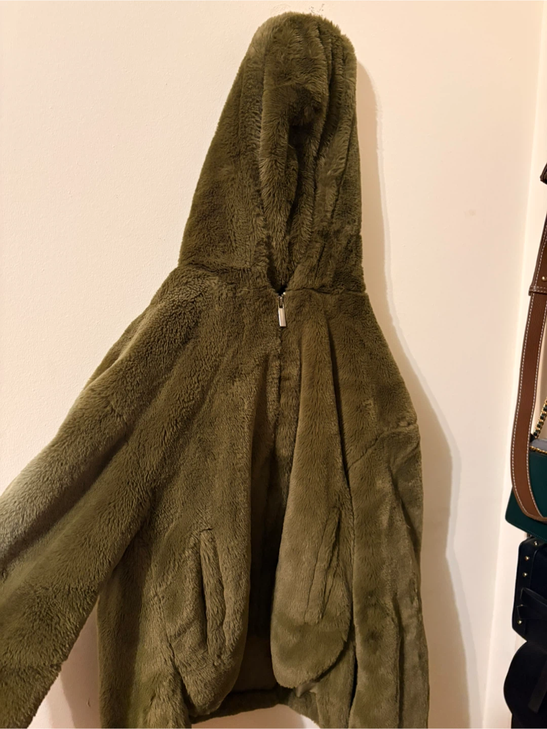 Zara Faux Fur Olive Green Hooded Jacket - Size S - photo 3