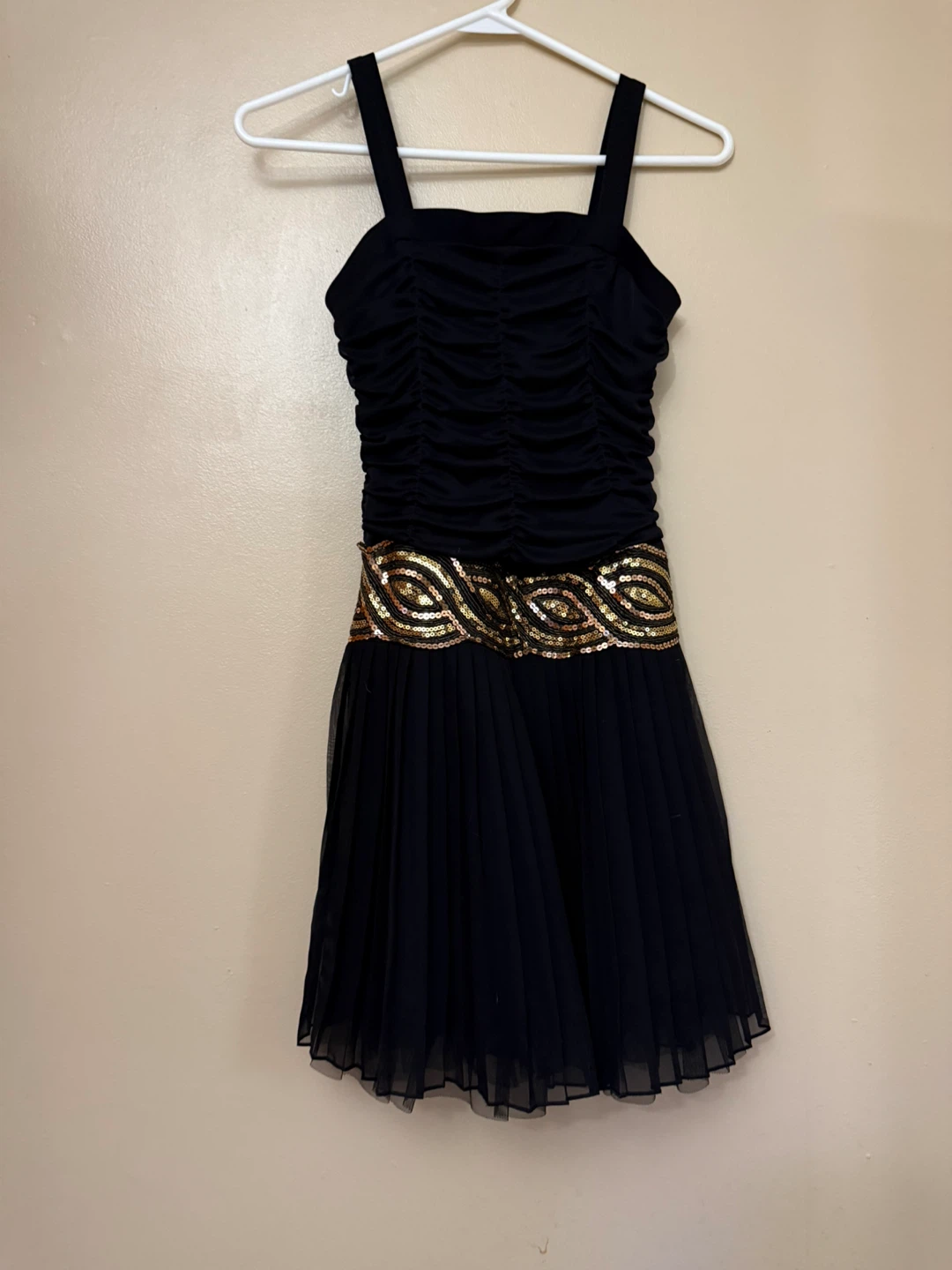Stylish Black Dress with Gold Sequin Belt girls size 12