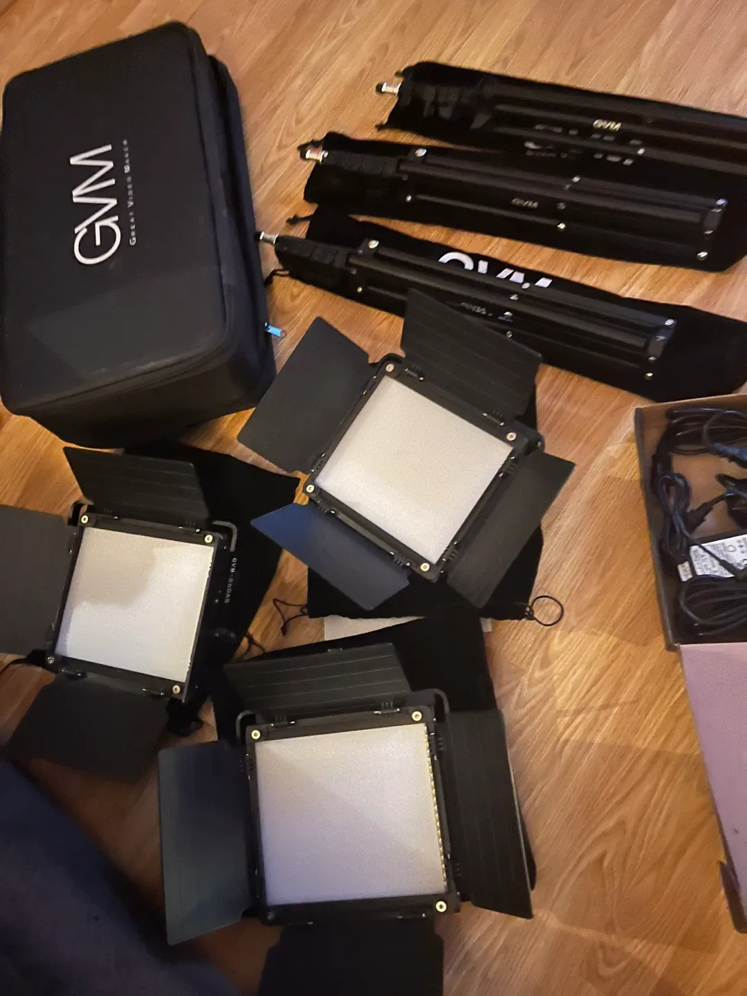 Brand New! Reolink 4K Ultra HD Security Camera System image indicator(10)