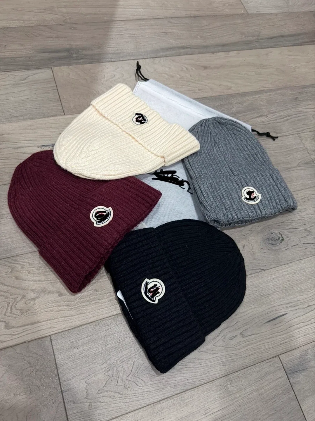 Beanies image indicator(2)