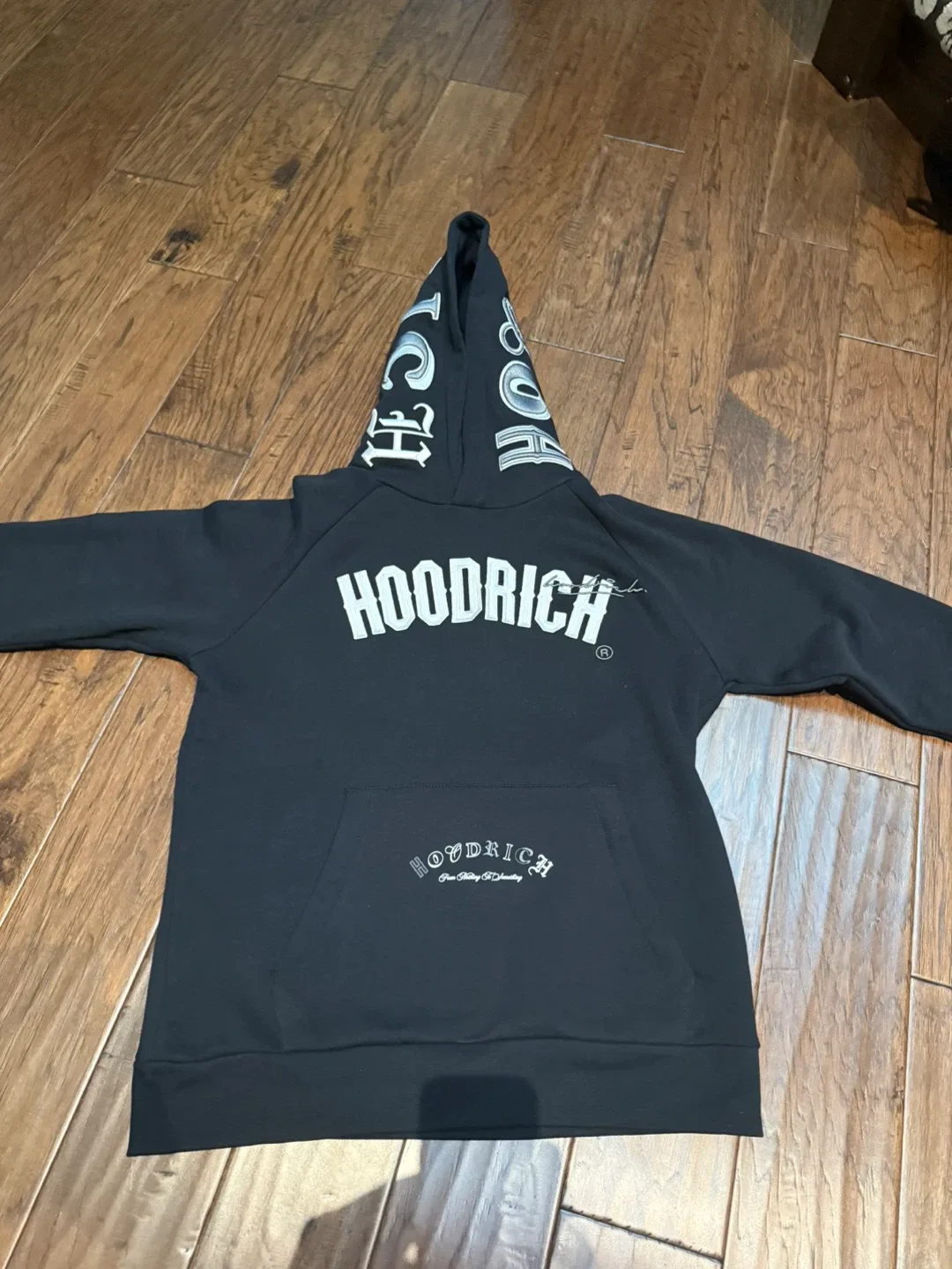 Hoodrich Black Hoodie image indicator(8)