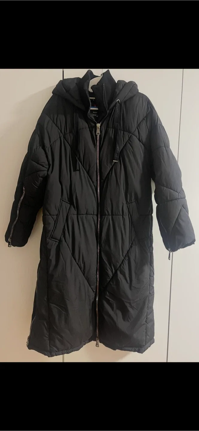Bernardo Black Puffer Coat image indicator(2)