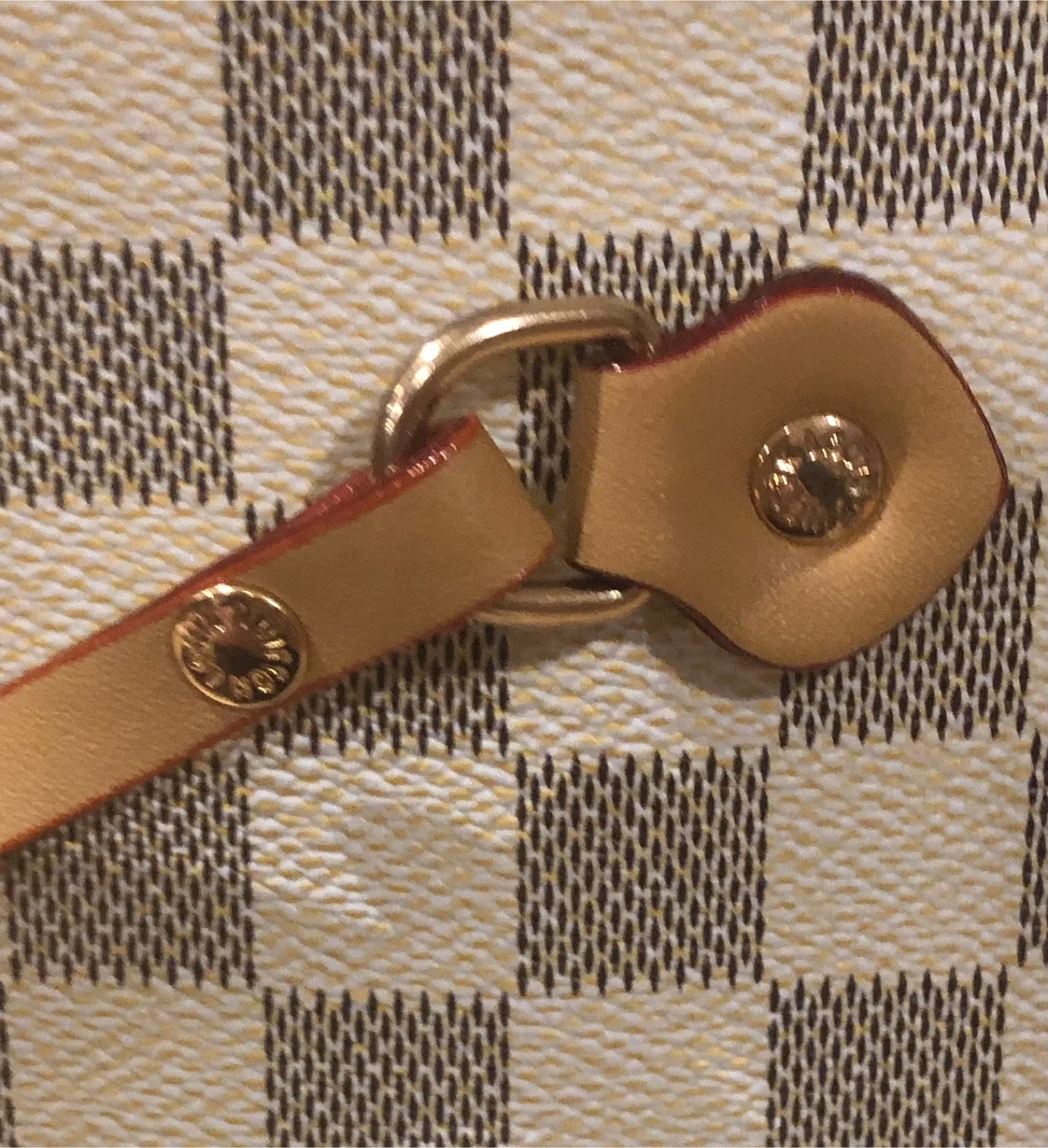 LV Damier Neverfull Medium New image indicator(7)