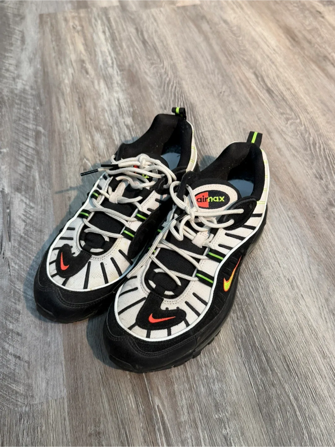 Nike Air Max 98 highligjter Black us9