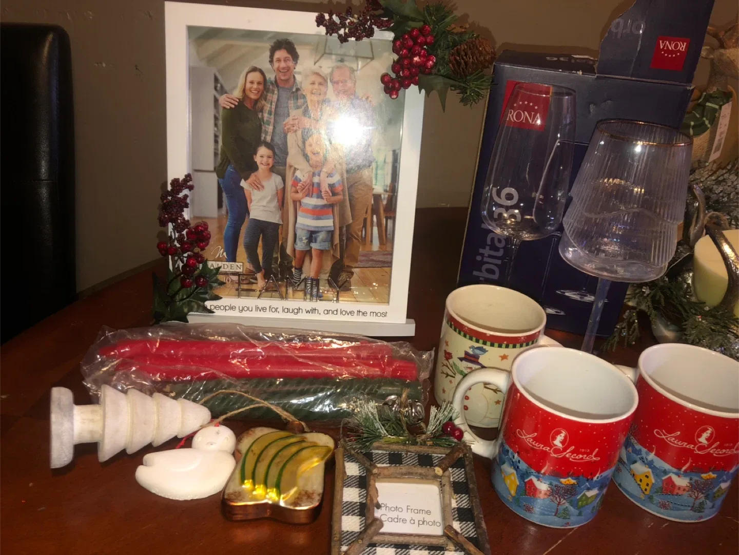 Christmas LOT: Picture Frames, Mugs, Wine Glasses, Candles etc image indicator(6)