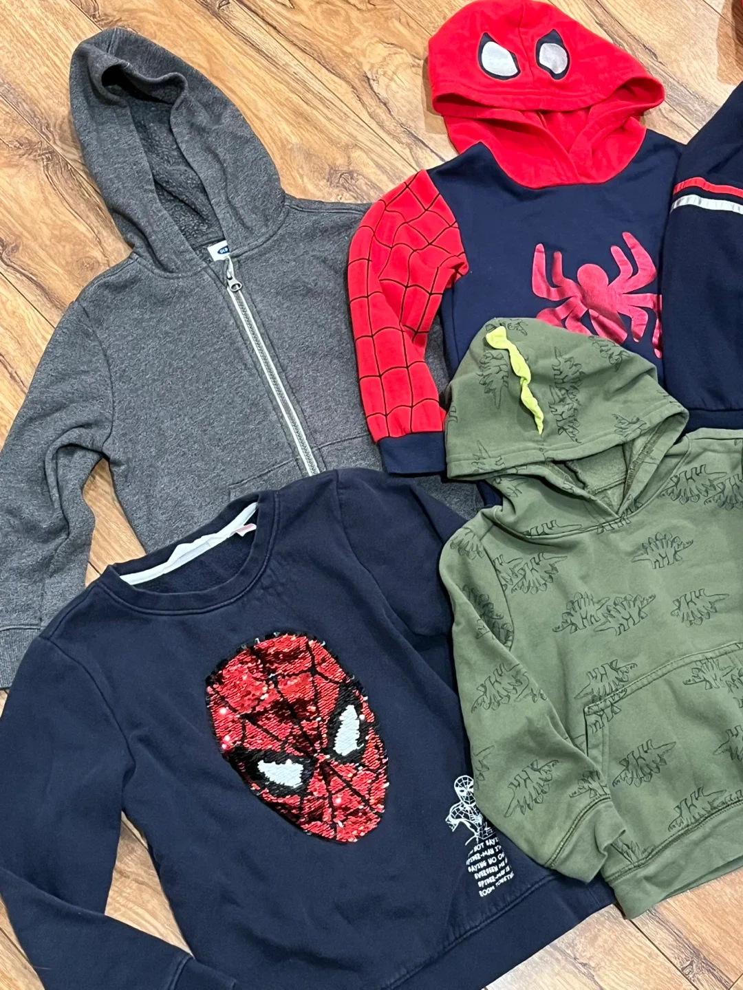 EUC-GUC Size 5T Boys Sweater Lot image indicator(2)