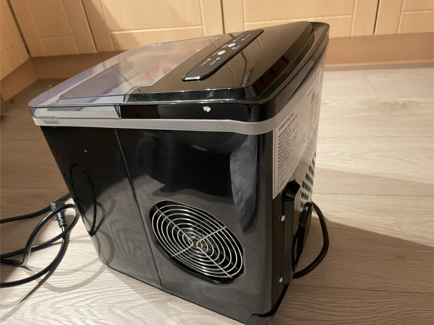 Frigidaire Portable Ice Maker - Black image indicator(5)