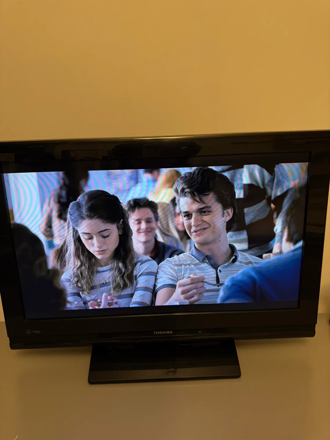 Toshiba 32AV502RZ Television Receiver image indicator(2)