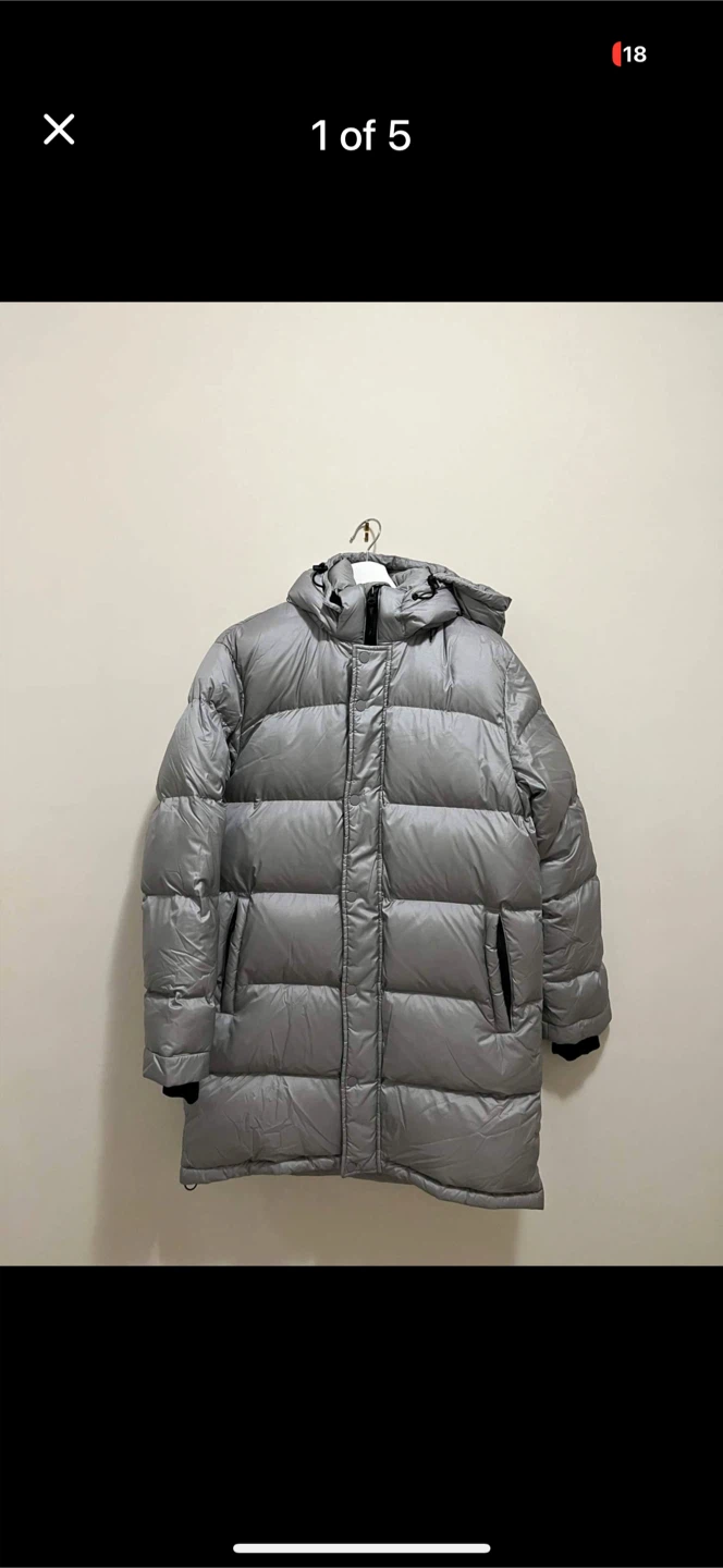 TNA Silver Puffer Jacket-Mid. Size Small - photo 2