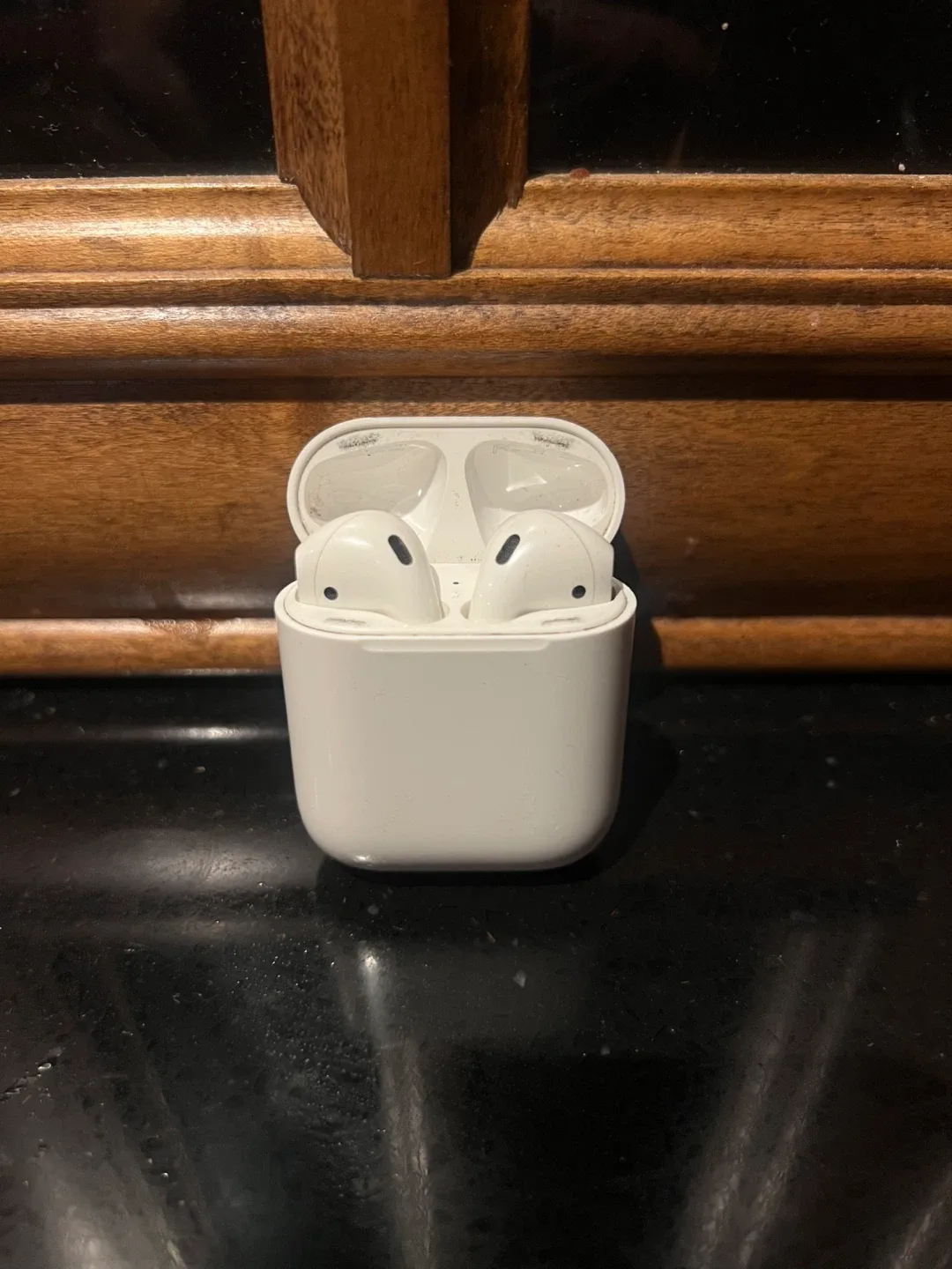 AirPods gen 2 AUTHENTIC