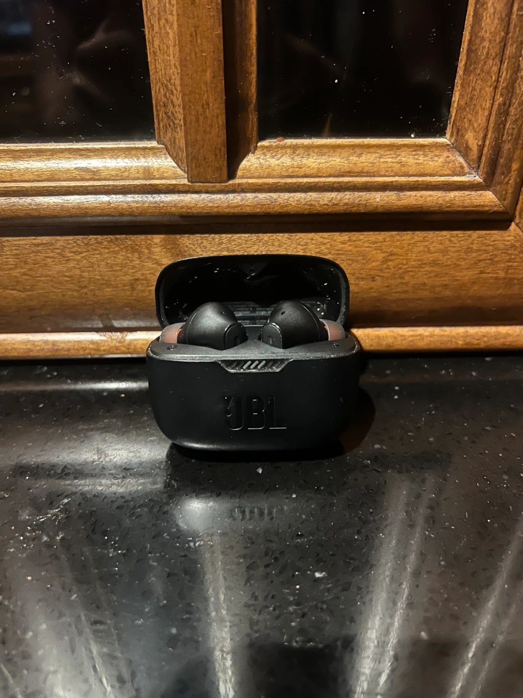 JBL Vibe Beam 2