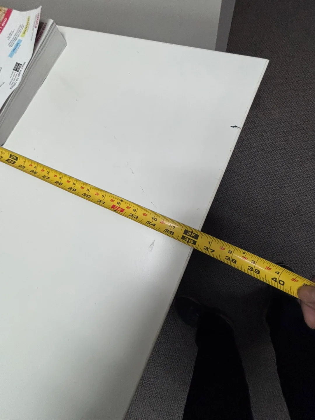 White Corner Desk image indicator(3)