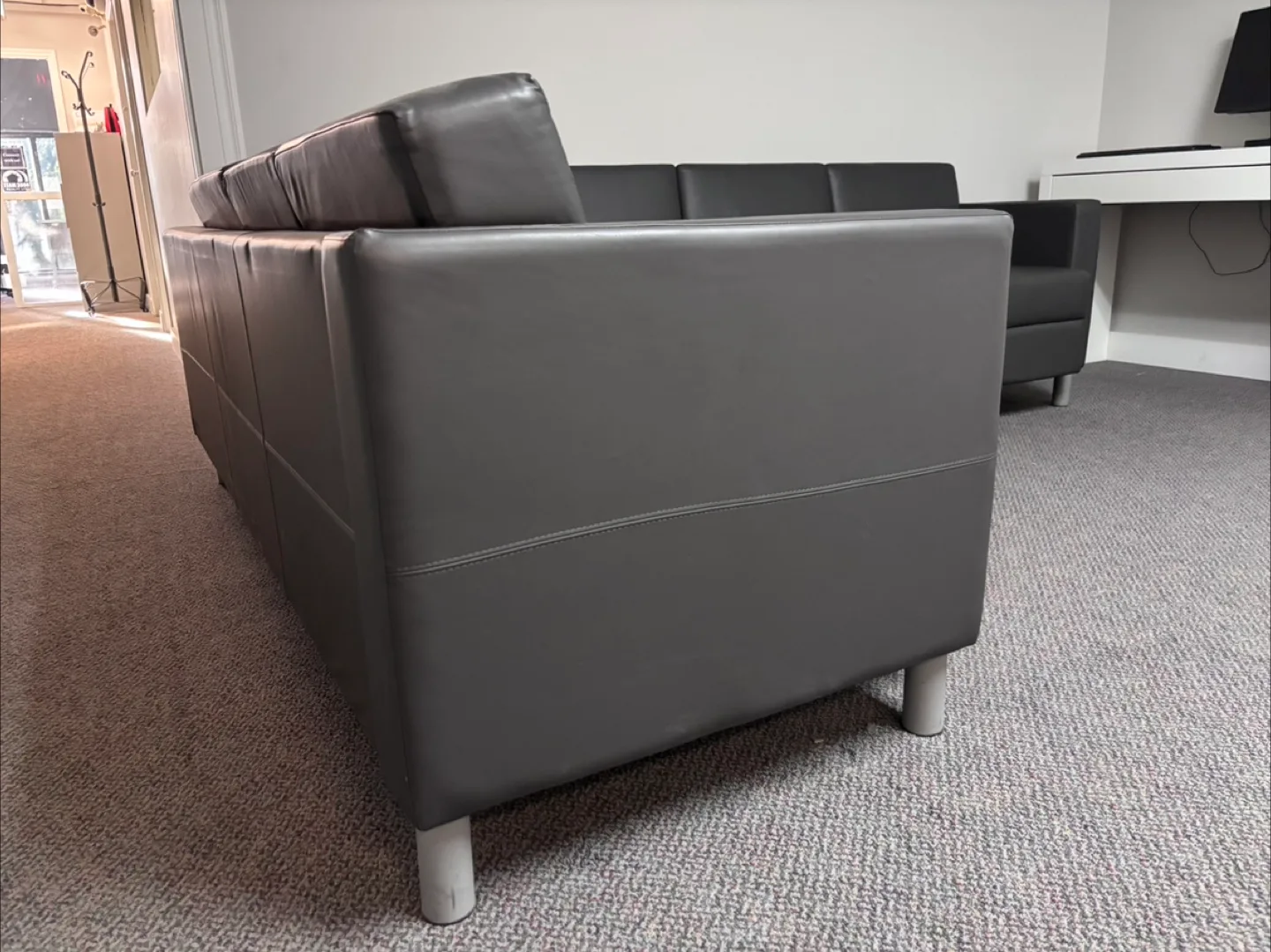 Grey Leather Sectional Sofa image indicator(3)