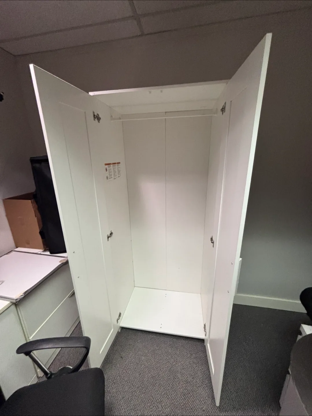 Ikea brimnes Wardrobe - White image indicator(2)